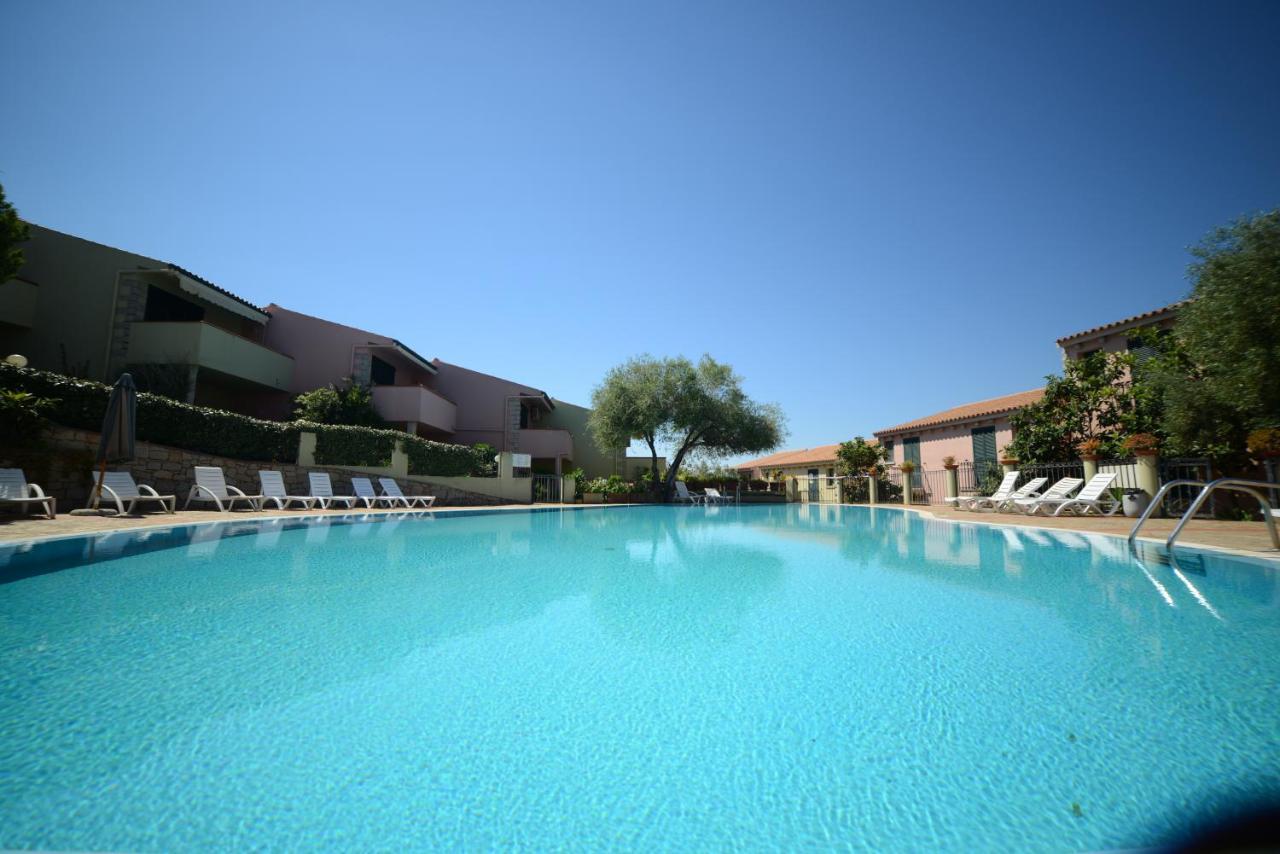 Villaggio Sa Ventana Badesi Kültér fotó
